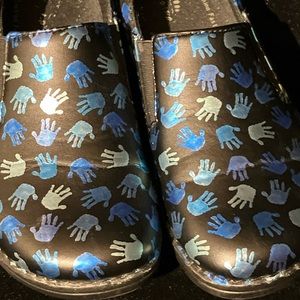 Spring Step Professional Clogs Handprints Nurse Comfort Shoes Ferrara Hands  7.5